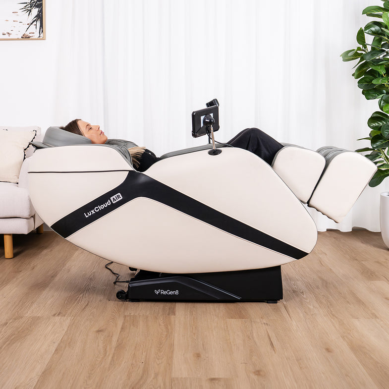 LuxCloud Air - Zero Gravity Heated Massage Chair