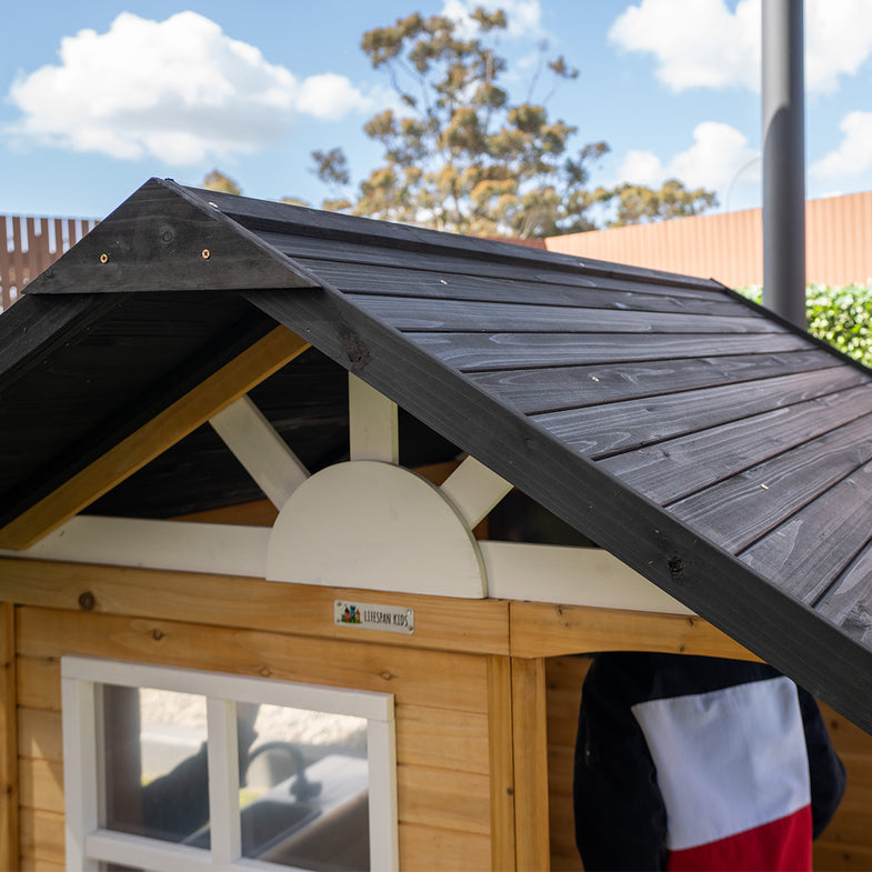 Maple Cubby House